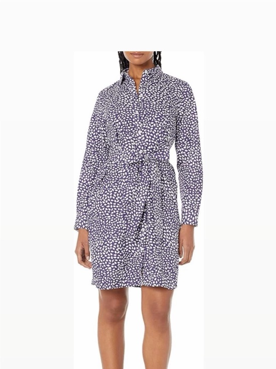 Foxcroft Dresses & Skirts - Foxcroft 100% Cotton Non-Iron Navy and White dress
